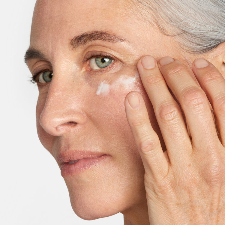کرم دور چشم ضد چروک کلینیک Smart Clinical Repair